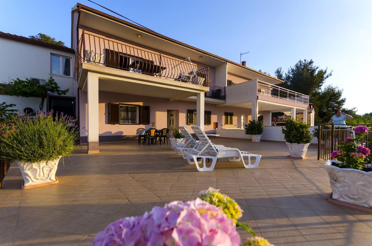 Apartment Marijana Trogir Exterior photo